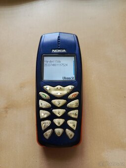 Nokia 3510i s novou baterii - 2