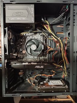 HERNI  GAME PC RYZEN 5 1600 RX580 8GB 16GB RAM - 2