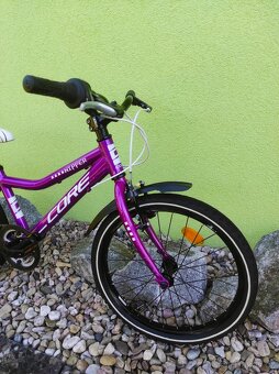 Značkové dětské kolo CORE NIPPER 20" (fialová) - 2