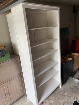 Knihovna IKEA Hemnes - bíl. mořidlo - 2