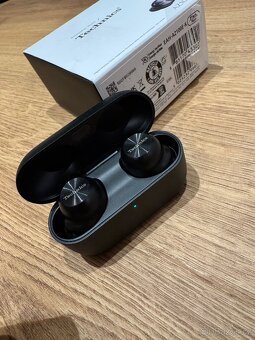 Sluchátka Technics EAH-AZ100 černá - 2