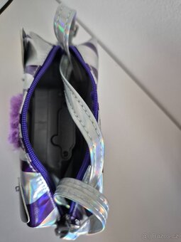 Purse Pets Metalická interaktivní kabelka zebra - 2