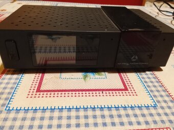 Sat přijimač AB IPBOX TWO COMBO (1x DVB-S2X, 1x DVB-T2/C) - 2