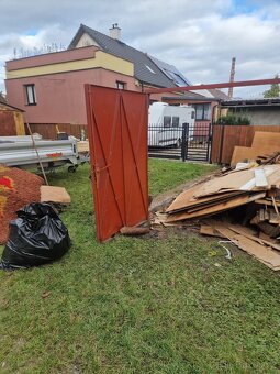 Plechová garážová vrata dvojkřídlá - 2