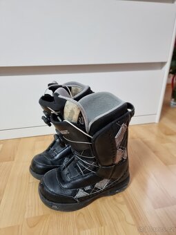 Snowboardové boty VANS velikost 36 - 2
