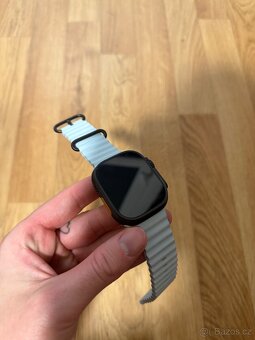 Apple Watch Ultra 2 49mm černé - 2