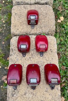 Jawa ČZ kývačka, půllitr, Velorex - zadní světla - 2