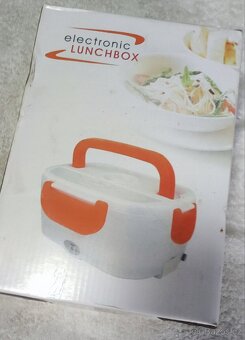 Elektrický ohřívací box na jídlo do auta - 2