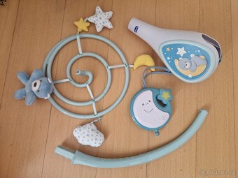 Kolotoč nad postýlku Chicco First Dream - 2