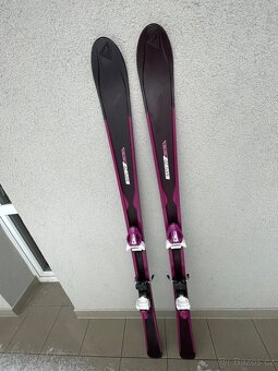 Dámské lyže značky wedze - 2