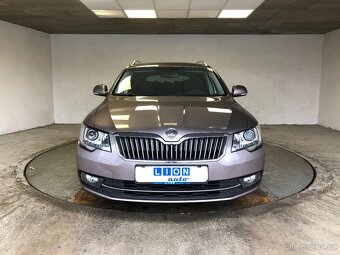 ŠKODA SUPERB COMBI 2.0TDI DSG - 2