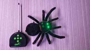 Pavouk na dálkové ovládání - 2