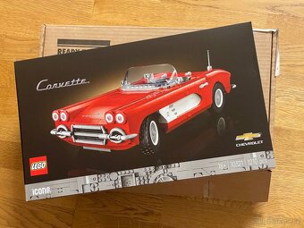 Lego Icons 10321 - Corvette - 2