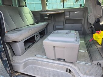 Kompletní interiér VW Multivan T4 - 2
