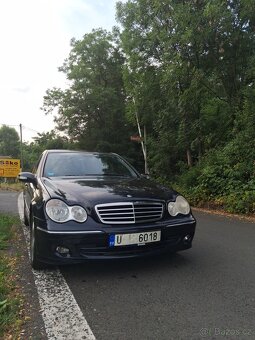 Mercedes benz w203 2.5l V6 - 2