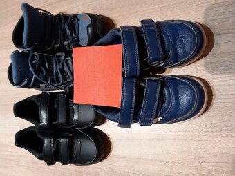 Dětské boty Adidas velikosti 24,25,26 - 2