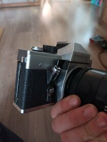 Praktica LTL plus objektivy brasny, obaly - 2