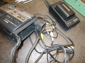 Panasonic RS7 - 2