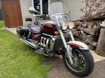 Triumph Rocket III clasic - 2