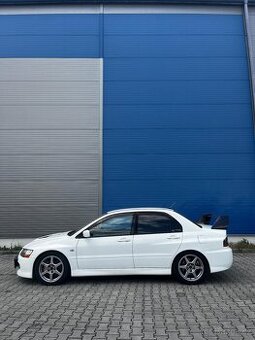 Mitsubishi Lancer evo MR - 2