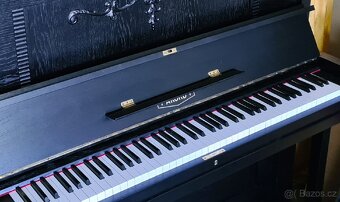 Pianino Akord - 2