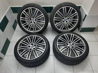 Original sada 19" BMW 5 G30 style 664M-POWER - 2