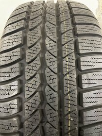 Nové zimní pneu 235/55R17 99H CONTINENTAL 4x4 - 2