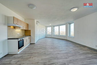 Pronájem bytu 2+kk, 81 m², Plzeň, ul. Železniční - 2