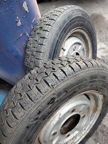 Trabant disky + pneu - 2
