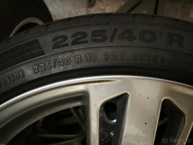 225/45/18 Audi A3 a4 - 2