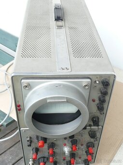 Osciloskop - 2