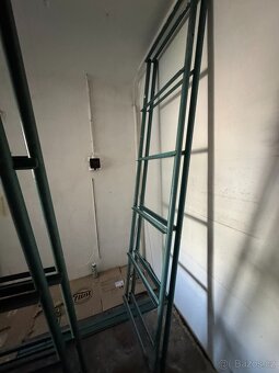 Kovový Regál - 2