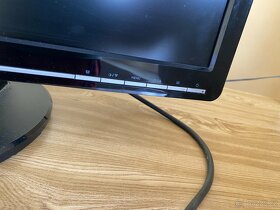 Monitor Asus - 2