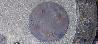 Litinový tál 22cm - 2