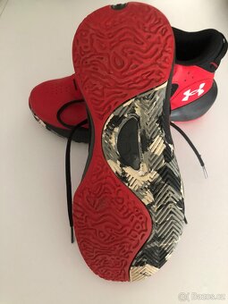 Boty UNDER ARMOUR - 2
