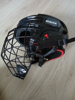 Helma na hokej ccm - 2
