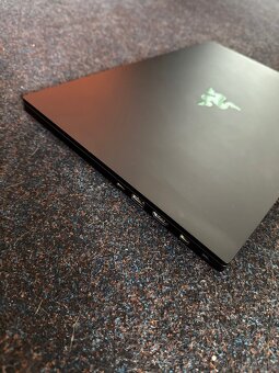 Razer Blade 15 GTX 1660 Ti - 1TB NVME - 2