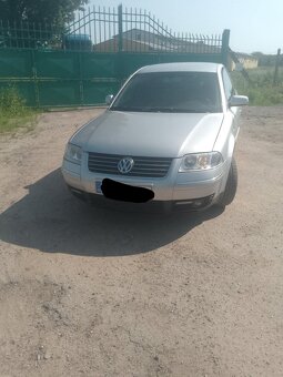 Volkswagen Passat - 2
