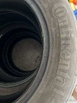Pneu Continental 205/55 R 16 V - 2