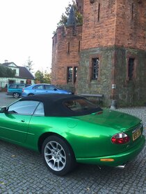 Jaguar XK R - 2