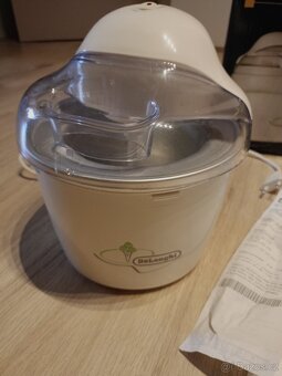 Stroj na zmrzlinu - zmrzlinovac DeLonghi - 2