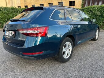 Skoda Superb Combi - 2