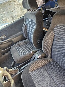 Sedačky peugeot 306 cabrio / GTI - 2