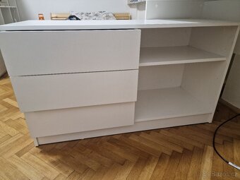 Rohový pracovní stůl - 2