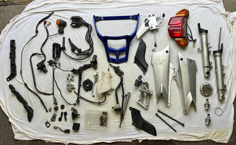 Náhradní díly na Yamaha FJR 1300 (typ RP04) (2001) - 2