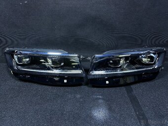 VW Touareg III 3 Predni svetla FULL Led Kapota - 2