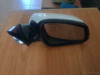 BMW 4 ,pravé zpětné zrcátko. - 2