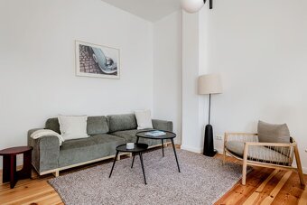 Pronájem bytu 1+kk – 32 m² - 2