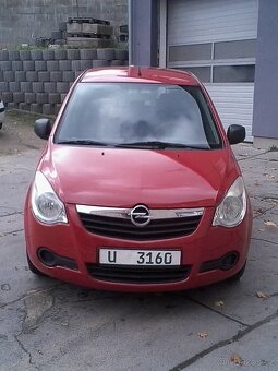 opel agila 1.0,48kw,r.v.11-09,156000km. - 2