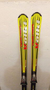 volkl racetiger SLalom carver, 165 cm- minimálně používané - 2